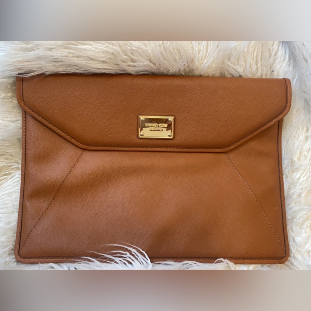 Michael Kors Slim Sleeve For Laptop, Macbook 11" or iPad Brown Leather